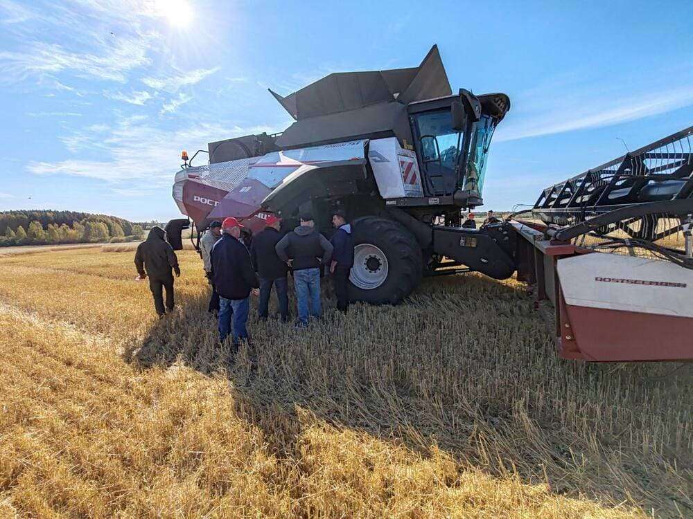 Комбайн TORUM 785 на демонстрационном показе Ростсельмаш