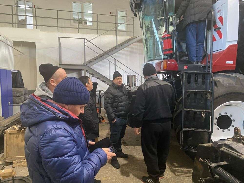 Ростсельмаш повышает знания механизаторов